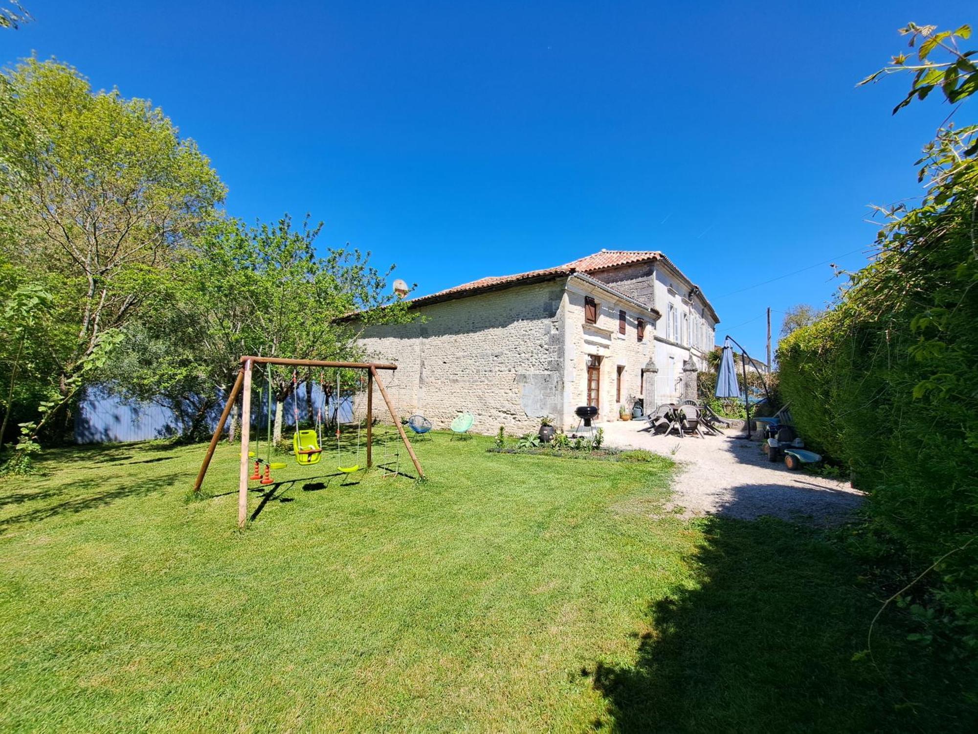 Le Moulin Etourneau - 3 Gites Avec 2 Piscines Champagnac  Exterior photo