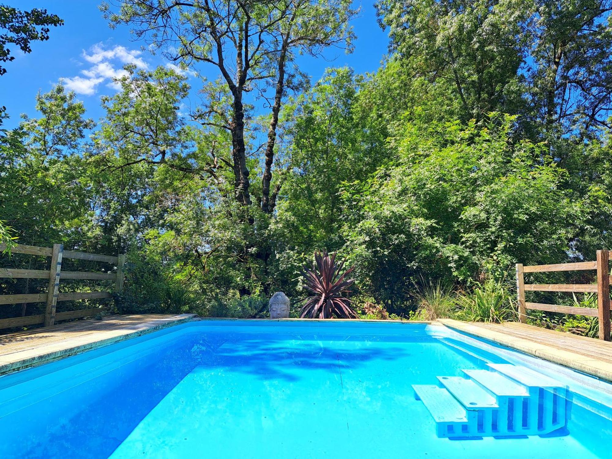 Le Moulin Etourneau - 3 Gites Avec 2 Piscines Champagnac  Exterior photo