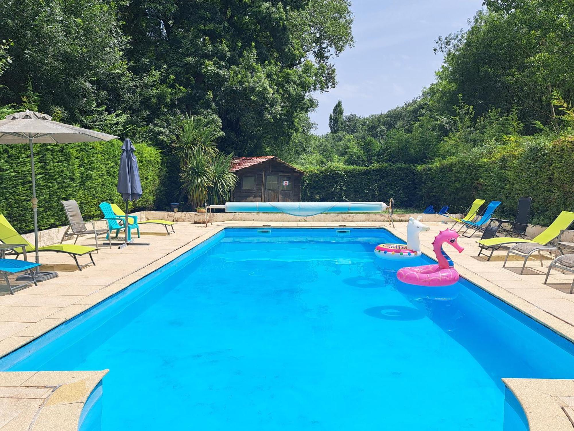 Le Moulin Etourneau - 3 Gites Avec 2 Piscines Champagnac  Exterior photo